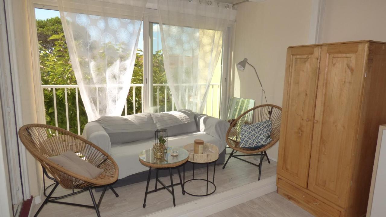 Charmant T2, Cabine, Parking, Les Balcons De La Mediterranee, Narbonne Plage Luaran gambar